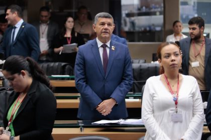 Falta de água potável no Amazonas expõe crise estrutural e leva deputado a cobrar ações urgentes