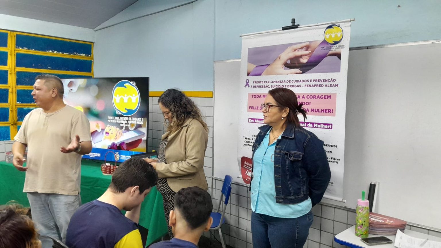 Fenapred da Aleam realiza ciclo de palestras para pais de alunos de escola pública