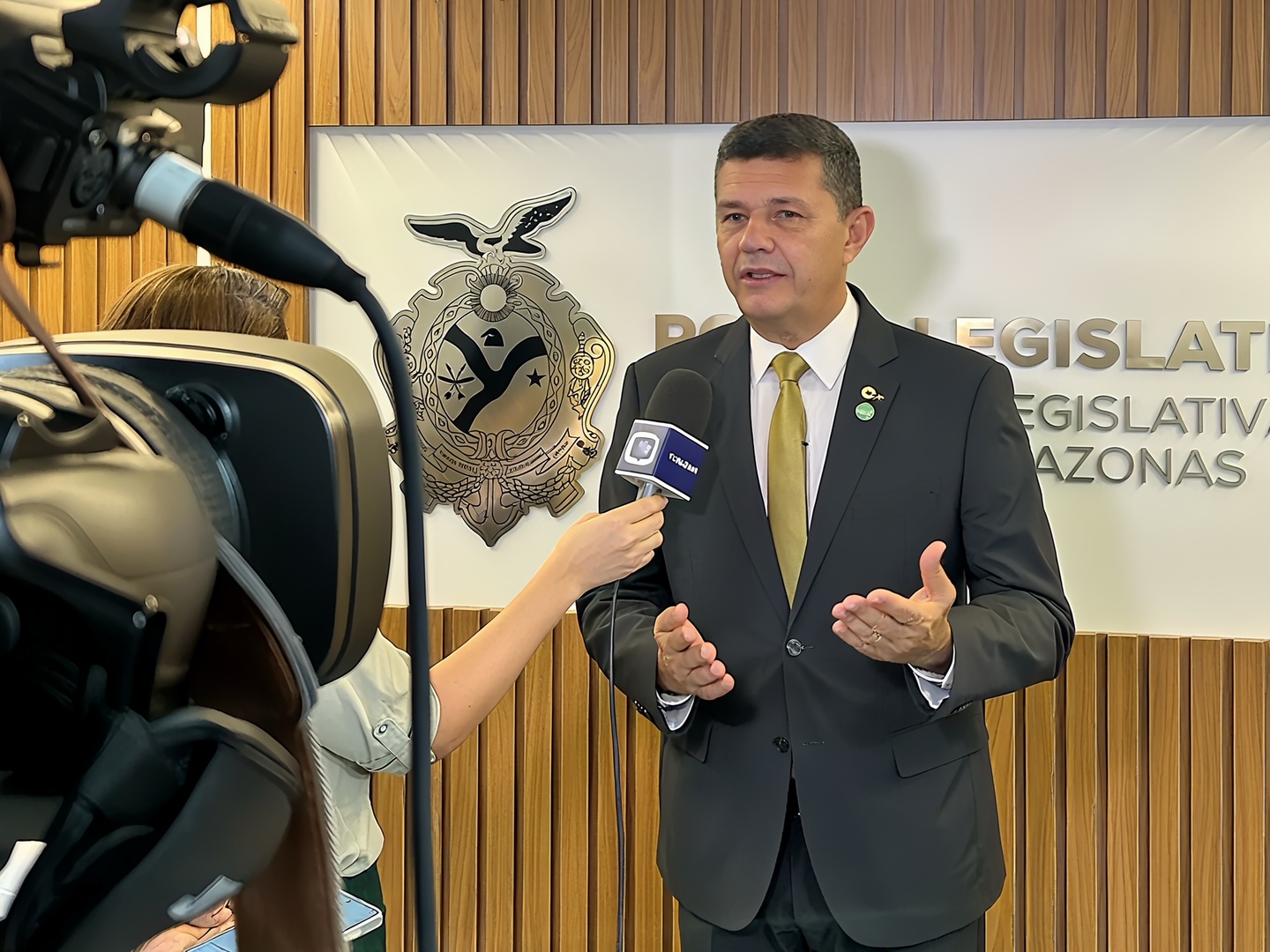 Combustíveis em alta no Amazonas: Comandante Dan cobra fiscalização e defende transição energética