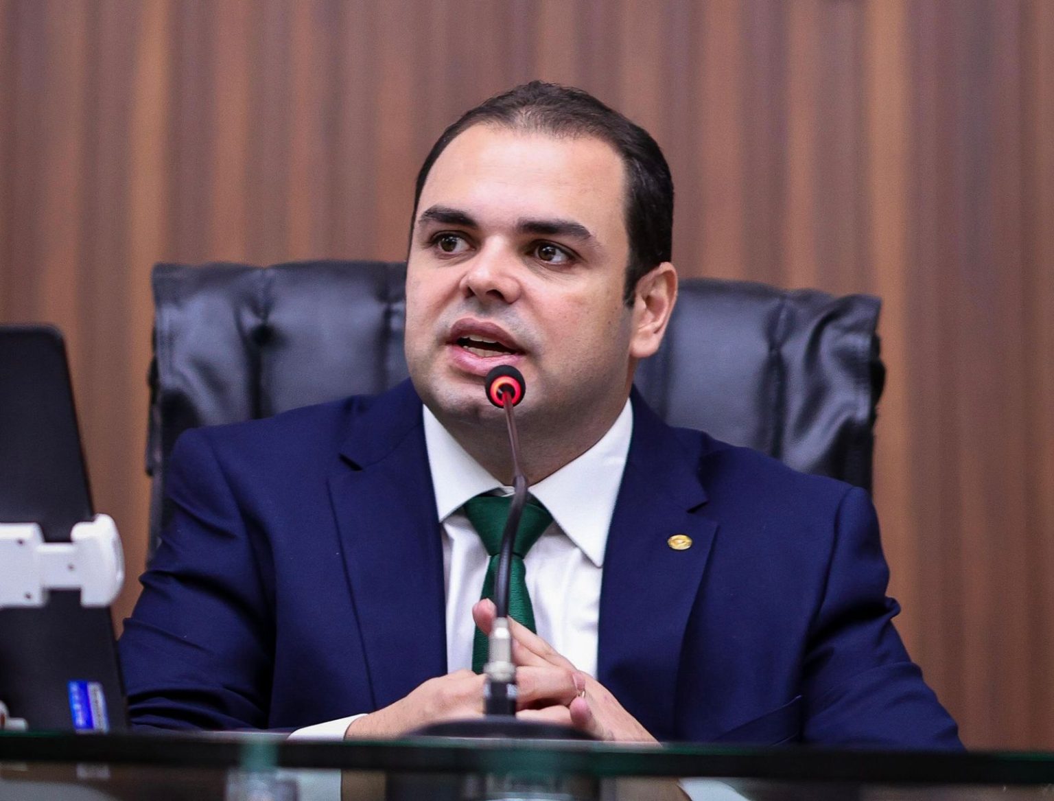 Lei de Roberto Cidade institui o Março Azul, mês de conscientização sobre o câncer colorretal no Amazonas