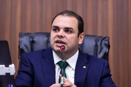 Lei de Roberto Cidade institui o Março Azul, mês de conscientização sobre o câncer colorretal no Amazonas