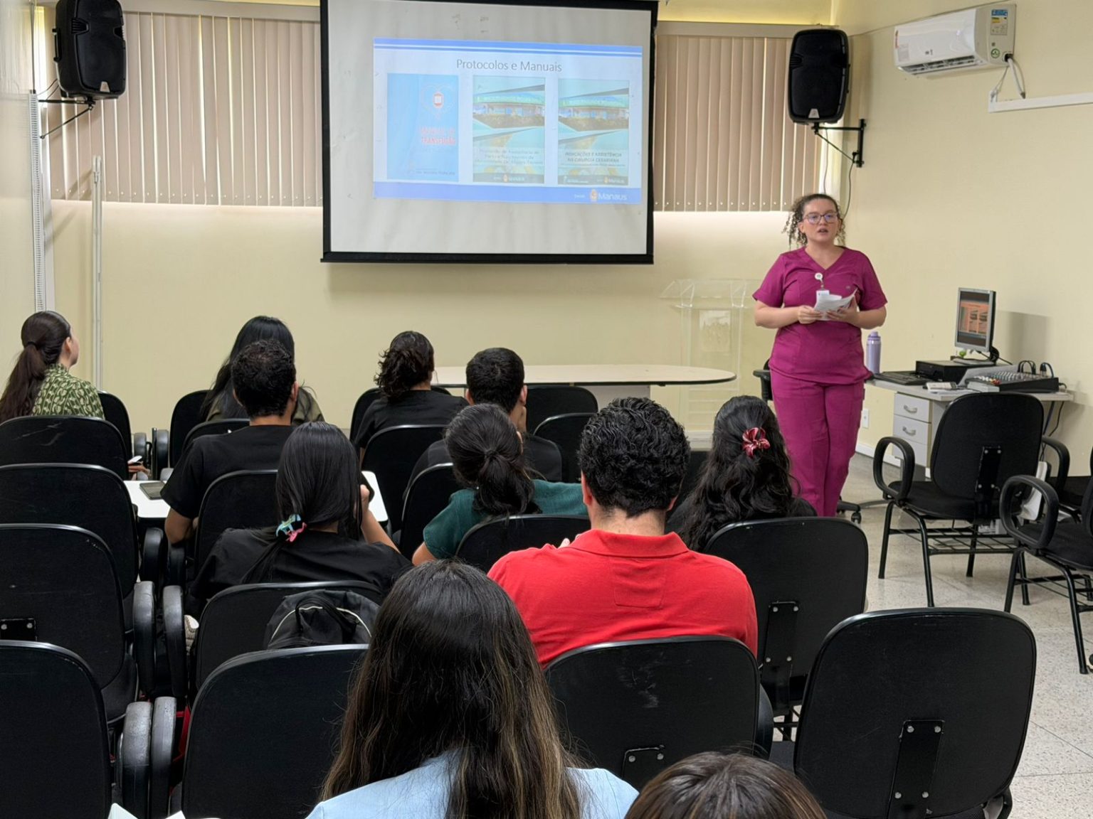 Maternidade Moura Tapajóz acolhe internos de medicina da Universidade do Estado do Amazonas