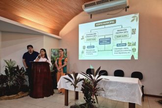 Prefeitura reúne especialistas em ciclo de palestras sobre regularização de produtores e qualidade de mudas