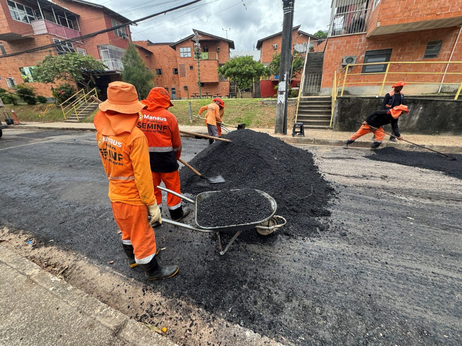 Prefeitura transforma a rua Igarapé de Manaus