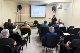 Prevenção e tratamento de infecção de sítio cirúrgico é tema de palestra na Maternidade Dr. Moura Tapajóz