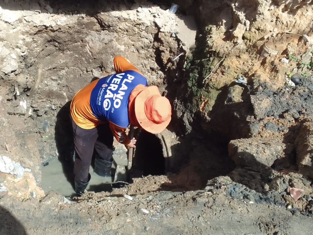 Prefeitura de Manaus realiza reparos em drenagem no bairro Armando Mendes, zona Leste