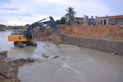 Prefeitura avança na requalificação do igarapé do Mindu