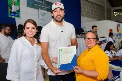 Deputado Thiago Abrahim participa da entrega de títulos rurais em Itapiranga