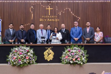 Faculdade La Salle Manaus é homenageada na Aleam pela elevação a Centro Universitário