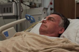 Bolsonaro está na UTI