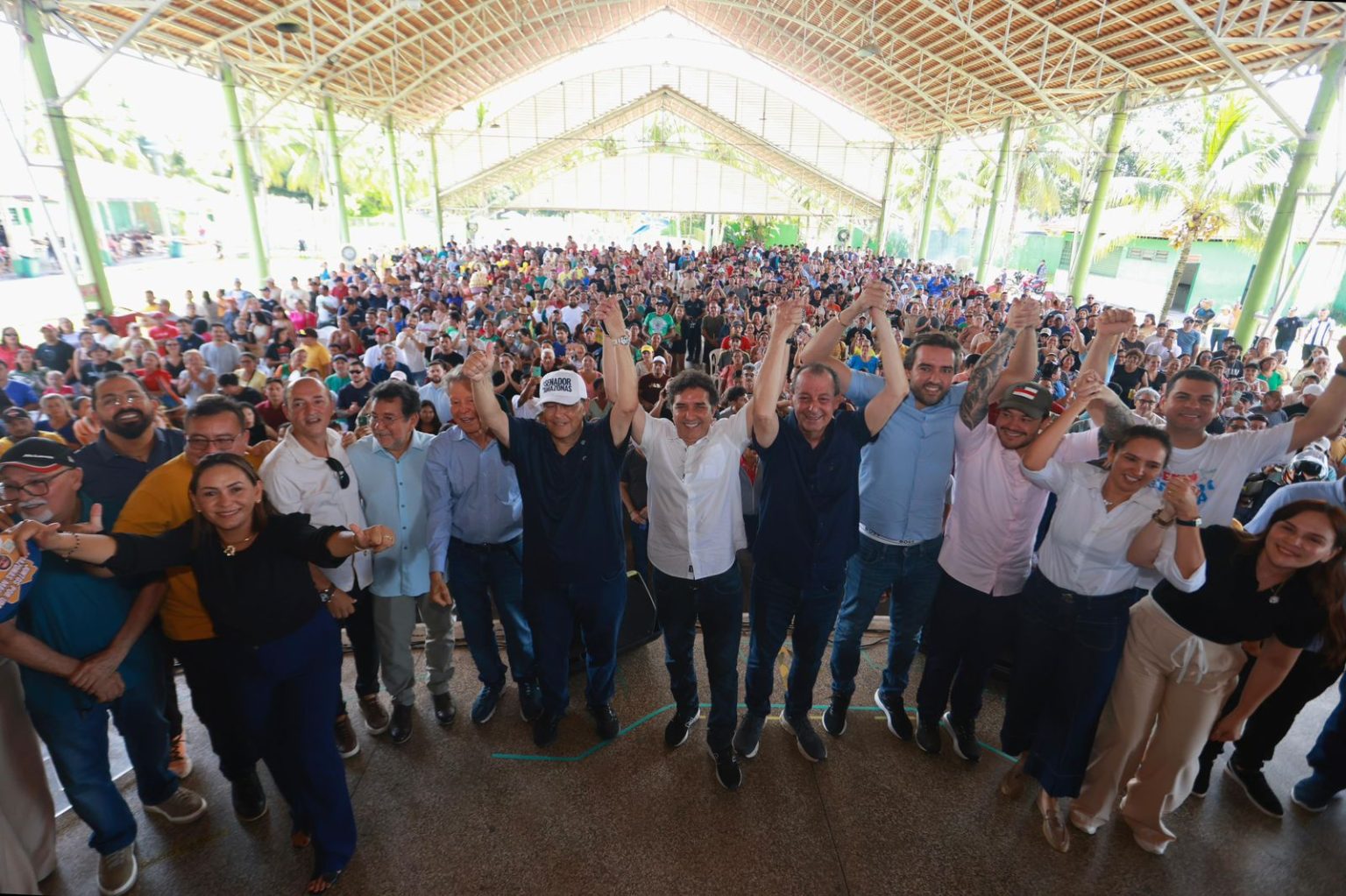 Durante ‘Expedição Itacoatiara’, Thiago Abrahim destaca pacote de obras e emendas destinadas ao município