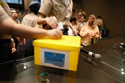 Assembleia Legislativa do Amazonas incentiva a participação de estudantes na política no Programa Parlamento Jovem