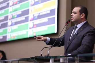 Roberto Cidade fortalece ações de saúde preventiva com campanha sobre plantas tóxicas
