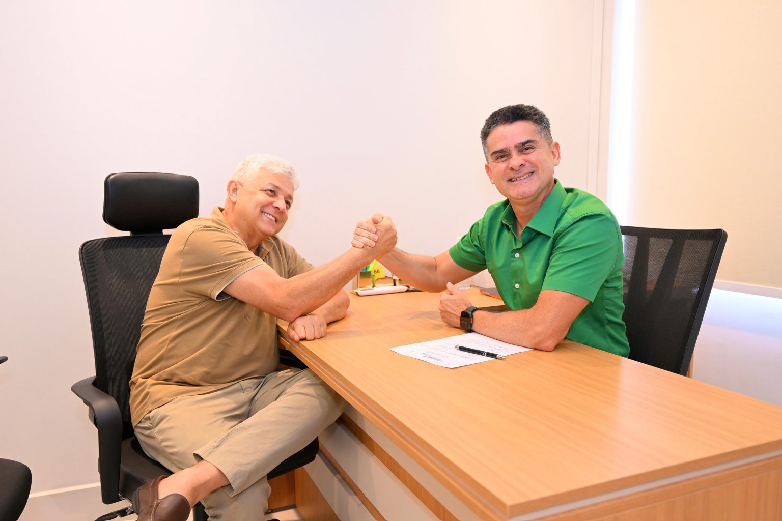 Prefeito David Almeida anuncia 3º megafeirão com mais de 2 mil vagas e amplia política de empregabilidade em Manaus