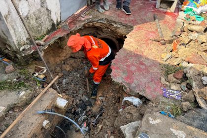 Recuperação do sistema de drenagem em beco do Japiim