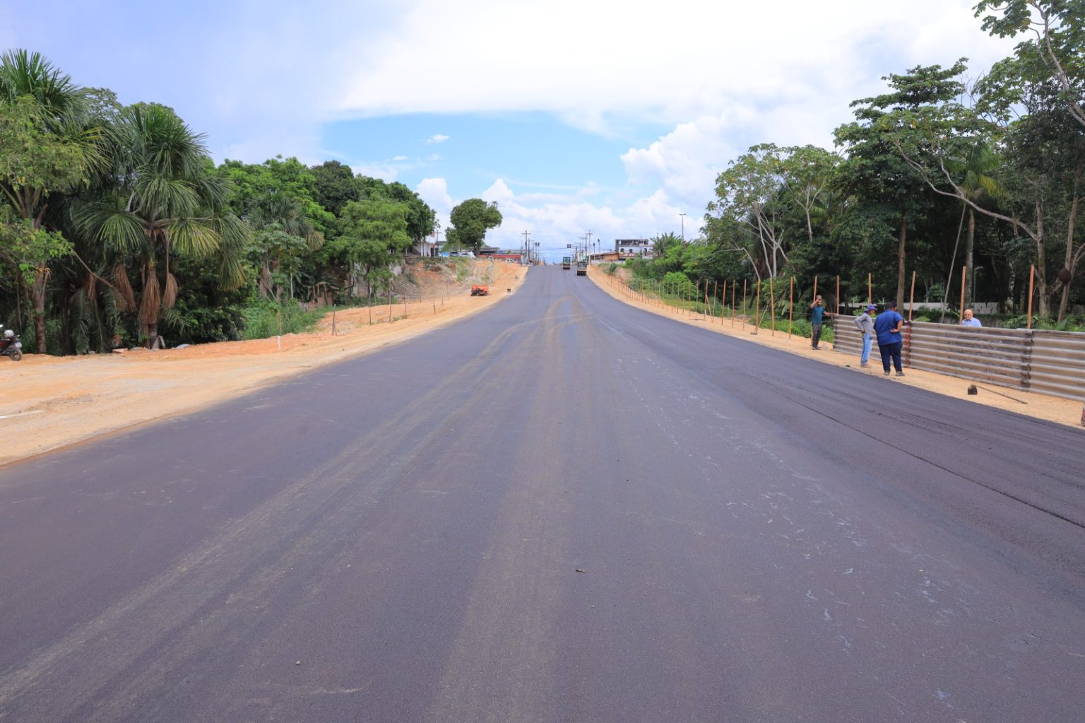 Prefeitura de Manaus cria nova via na zona Norte
