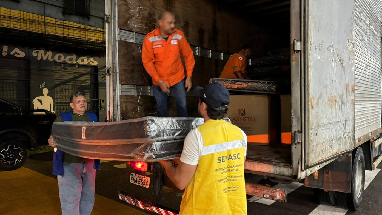 Atendimento socioassistencial às famílias afetadas pela forte chuva