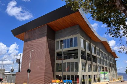 Semana do Quadrinho Nacional de Manaus espera 15 mil visitantes até domingo no mirante Lúcia Almeida