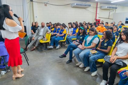 Prefeitura e TJ-AM realizam a abertura do ‘Esmam nas Escolas’