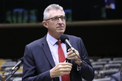 Comissão de Trabalho aprova projeto que inclui sindicatos no regime do Simples Nacional