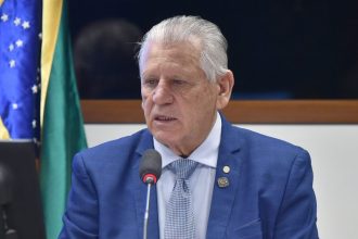 Projeto proíbe a importação de tilápia para reduzir risco sanitário e proteger produção nacional