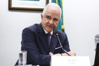 Comissão externa debate pirataria no mercado de apostas on-line