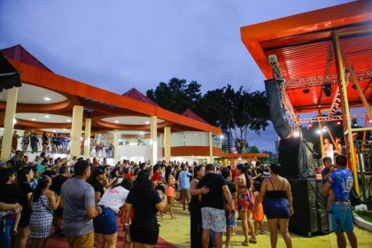 Manaus realiza Festa do Trabalhador com feira gastronômica, aulas e shows na Ponta Negra