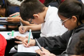 Educação de Manaus cresce no Saeb 2025 segundo dados