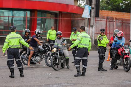 Prefeitura intensifica operação ‘Trânsito Seguro’ na zona Leste com abordagem de 373 veículos