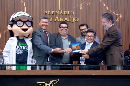 Aleam celebra 31 anos do Bosque da Ciência em sessão especial proposta por Comandante Dan