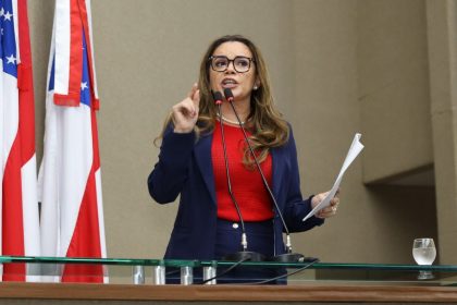 Alessandra Campelo reforça denúncia contra tenente da PM após vítima confirmar estupro em posto policial em Manaus