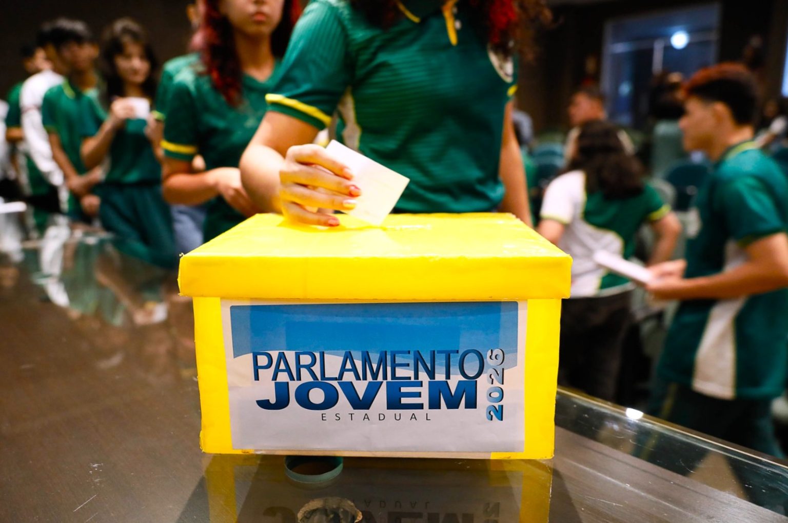 Alunos já elegeram 80% dos representantes do programa Parlamento Jovem 2026