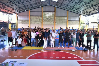 Cabo Maciel destaca papel social do Projeto Mulekada durante agenda no Alvorada