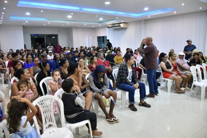 Cabo Maciel reúne lideranças e moradores em Iranduba para ouvir demandas e reforçar atuação no município