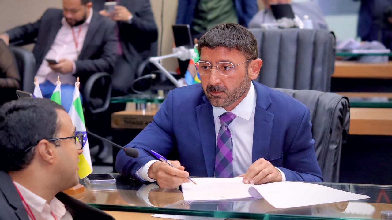 Carlinhos Bessa destaca avanço do Brasil no combate à tuberculose e reforça importância de políticas públicas