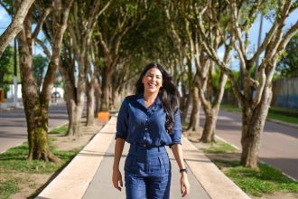 Deputada Mayra Dias reforça atuação em Itacoatiara durante os 152 anos do município