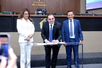 Deputado Adjuto Afonso assume a presidência da Aleam em novo cenário político no Amazonas