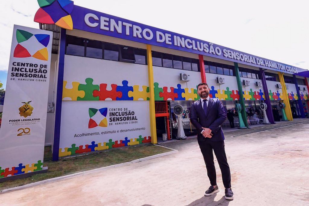 Deputado Carlinhos Bessa destaca avanços na inclusão e reforça compromisso com pessoas com TEA no Amazonas