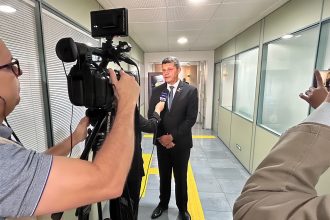 Deputado Comandante Dan cobra pacto institucional para ampliar voos e reduzir isolamento do Amazonas