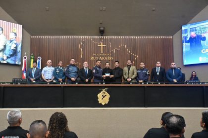 Deputado celebra, na Aleam, os 8 anos da Capelania nas forças policiais