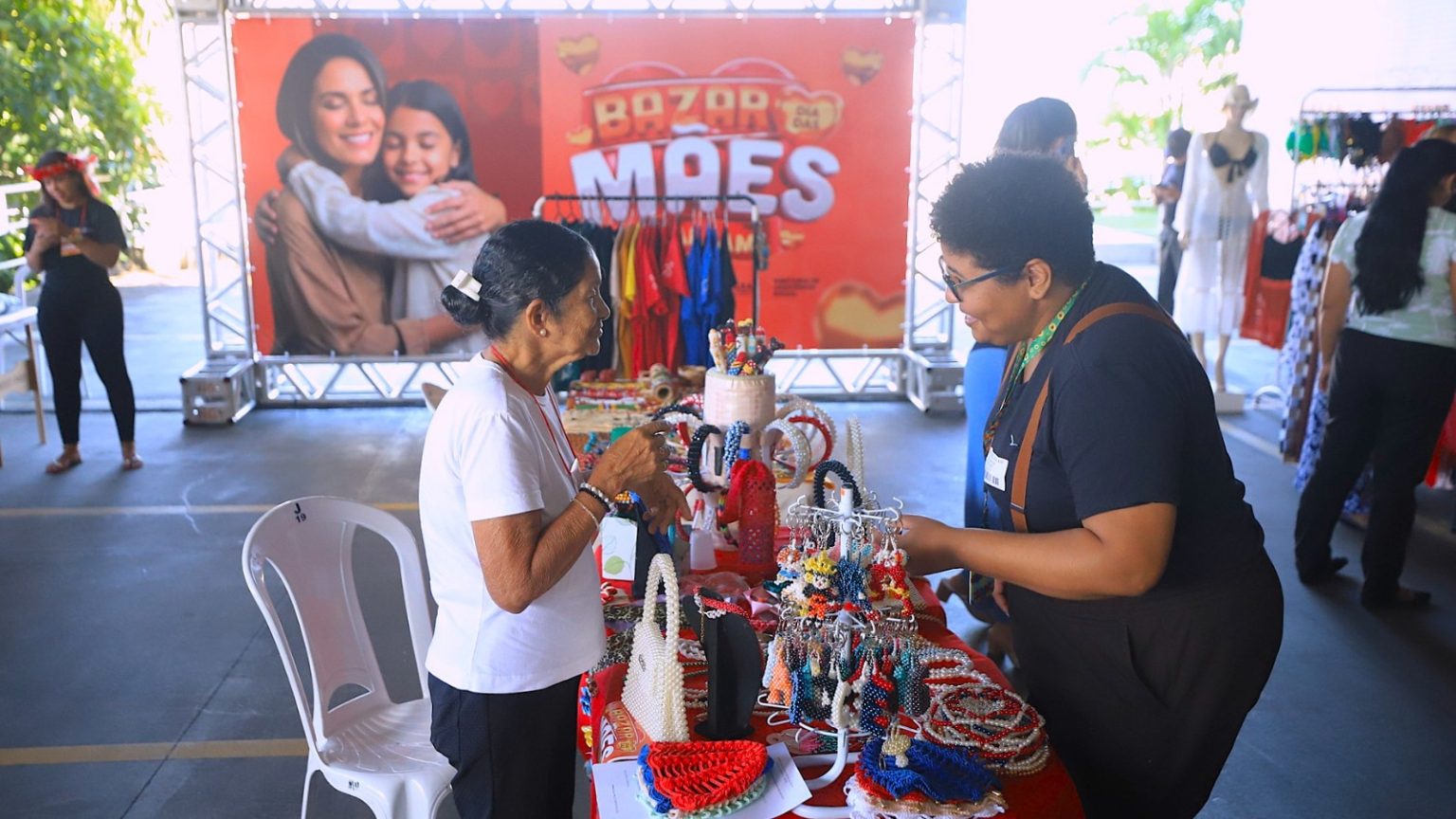 Empreendedorismo feminino é destaque no Bazar do Dia das Mães 2026 da Assembleia Legislativa do Amazonas