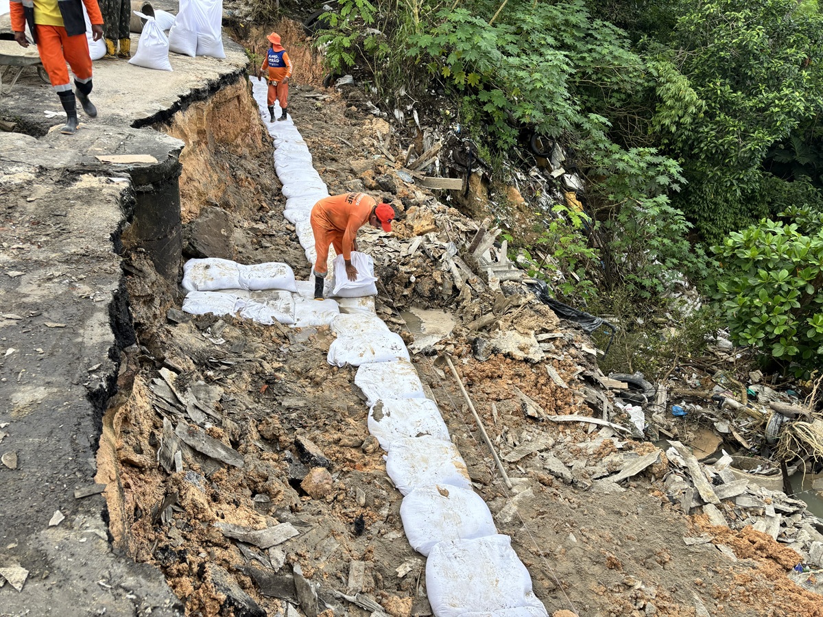 Prefeitura de Manaus atua em plantão e avança com obras emergenciais de contenção no bairro Planalto – Prefeitura Municipal de Manaus