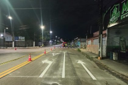 Prefeitura de Manaus amplia sinalização viária em várias zonas para proteger pedestres e ordenar o trânsito