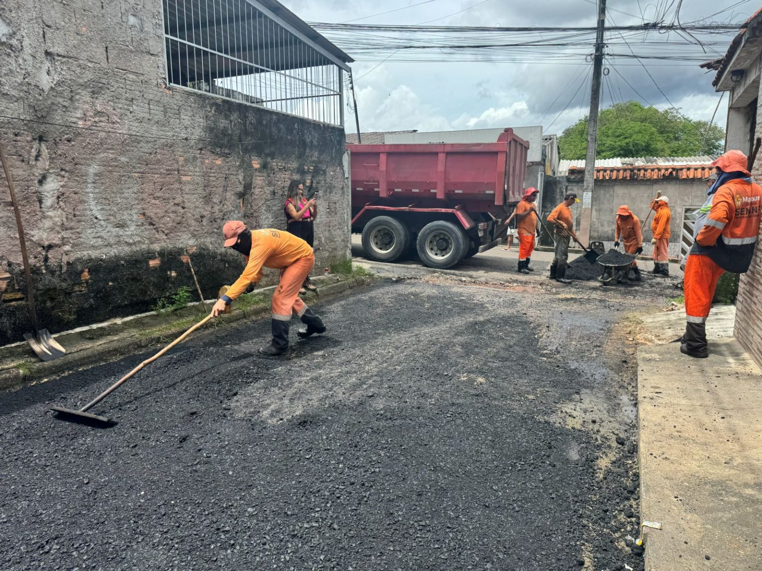 Prefeitura avança com recuperação asfáltica no bairro Coroado