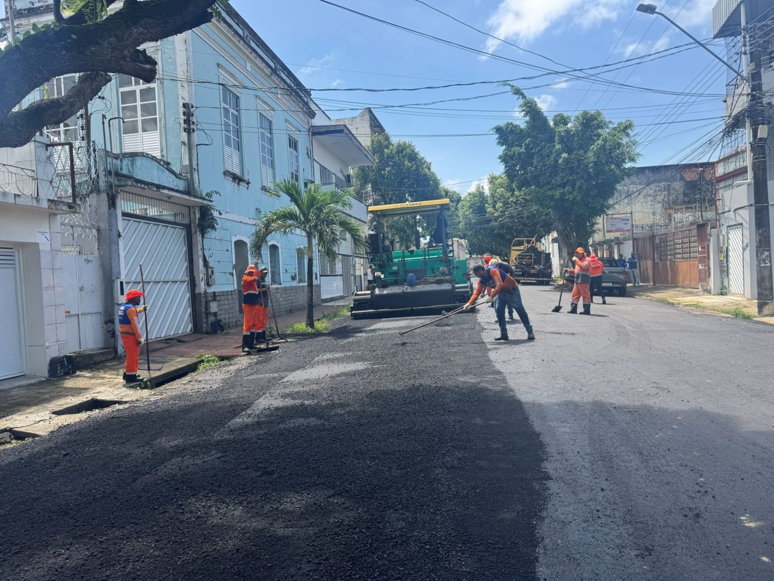 Prefeitura de Manaus intensifica recapeamento no Centro