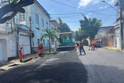 Prefeitura de Manaus intensifica recapeamento no Centro