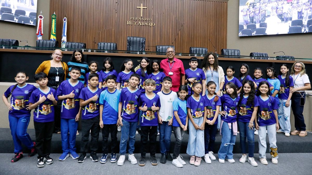 Programa Cidadão de Berço leva educação política a alunos do 5º ano na Aleam