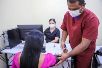 Manaus mantém 54 unidades de saúde em horário ampliado para atendimento da APS à população
