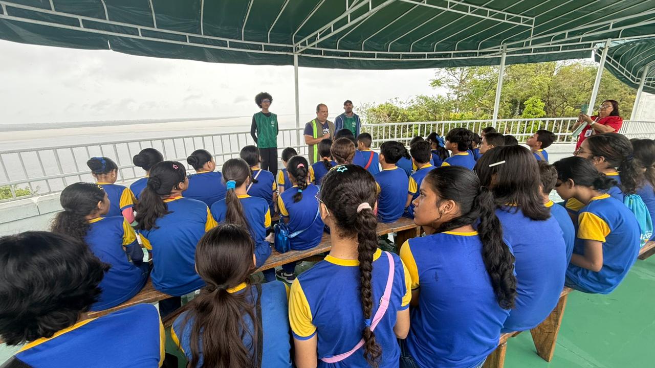 Estudantes da Prefeitura de Manaus visitam o Instituto Soka Amazônia