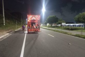 Prefeitura intensifica sinalização viária em Manaus